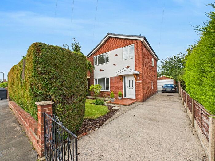 3 Bedroom Detached House For Sale In Smithy Lane, Much Hoole, PR4