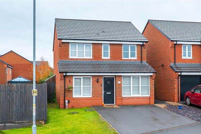 3 Bedroom Detached House For Sale In Atlantean Drive, Leyland, PR25