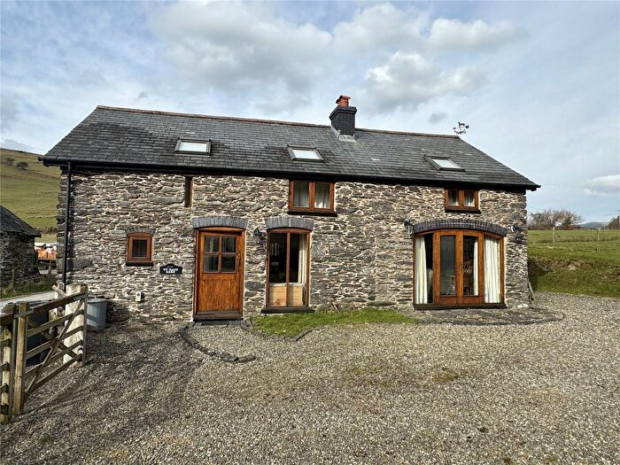 3 Bedroom Property For Sale In Darowen, Machynlleth, Powys, SY20