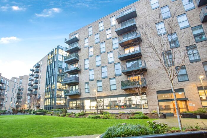 2 Bedroom Flat For Sale In Lyon Road, Harrow, HA1