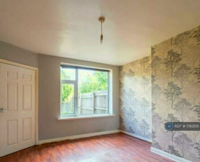 4 Bedroom Terraced House To Rent In Barnes Hill, Birmingham, B29