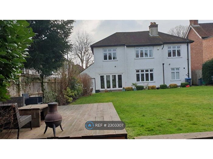 4 Bedroom Detached House To Rent In Howard Road, Coulsdon, CR5