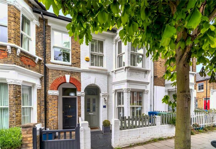 4 Bedroom House To Rent In Melbourne Grove, East Dulwich, London, SE22