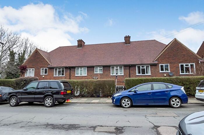 Retail For Sale In Humber Road, London, SE3