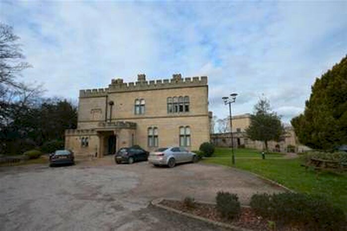 1 Bedroom Flat To Rent In Queens Tower, 84 Park Grange Road, Nr City Centre, S2