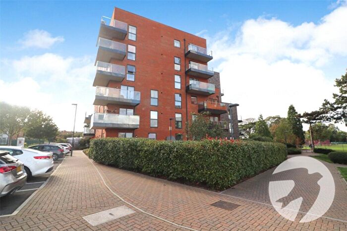1 Bedroom Flat For Sale In Larner Road, Erith, DA8