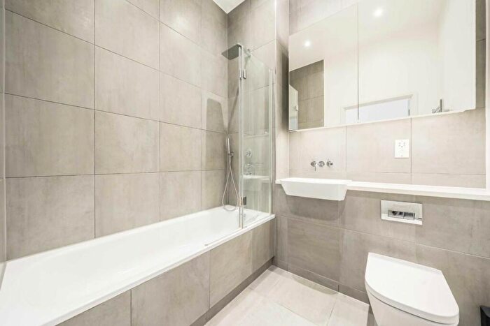 2 Bedroom Flat To Rent In Charles Street, London, N19