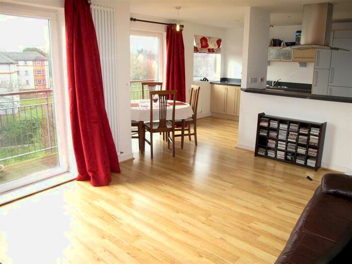 2 Bedroom Flat To Rent In East Pilton Farm Crescent, Edinburgh, EH5