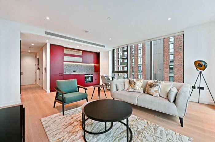 2 Bedroom Apartment To Rent In Legacy Building, Viaduct Gardens, Nine Elms, SW11