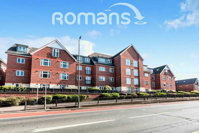 2 Bedroom Flat To Rent In London Road, Camberley, GU15