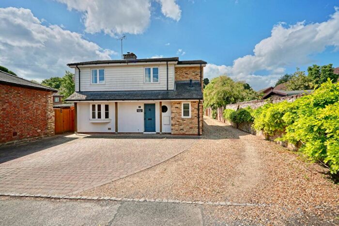 4 Bedroom Detached House For Sale In Grass Yard, Kimbolton, PE28