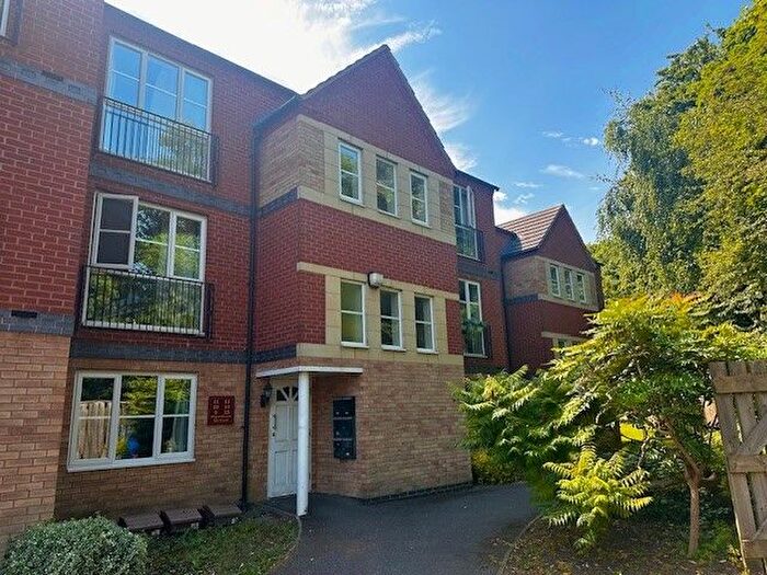 2 Bedroom Flat To Rent In Pavilion Grove, Burton-On-Trent, DE14