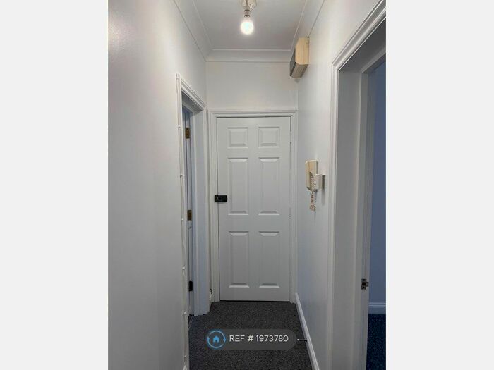 2 Bedroom Flat To Rent In Hastings, Hastings, TN35