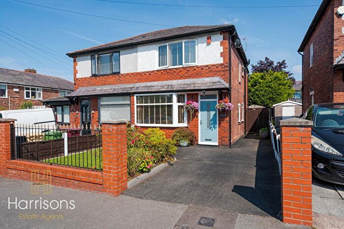 3 Bedroom Semi-Detached House For Sale In Auction: Weldon Avenue, Bolton, Lancashire, BL3