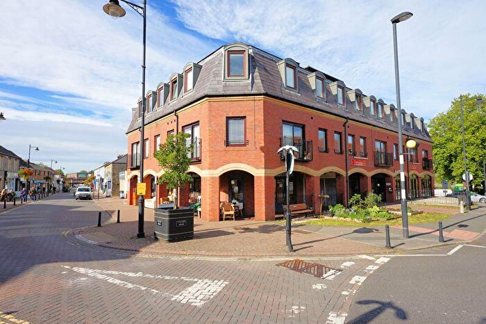 2 Bedroom Flat For Sale In Nailsea, North Somerset, BS48