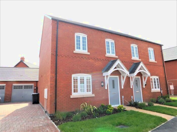 3 Bedroom Semi-Detached House To Rent In Fairfields, Branston, Burton Upon Trent, DE14