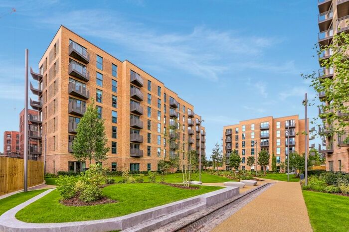 1 Bedroom Flat To Rent In Darjeeling House, Horlick Quarter, Slough, SL1