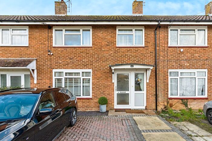 3 Bedroom Terraced House For Sale In Maiden Lane, Crawley, RH11