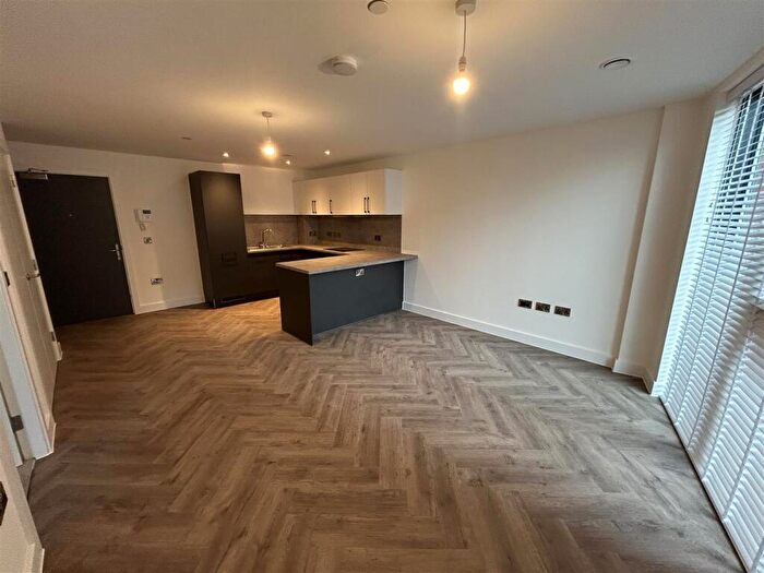 1 Bedroom Apartment To Rent In Weavers House, Castleward Boulevard, Derby, DE1