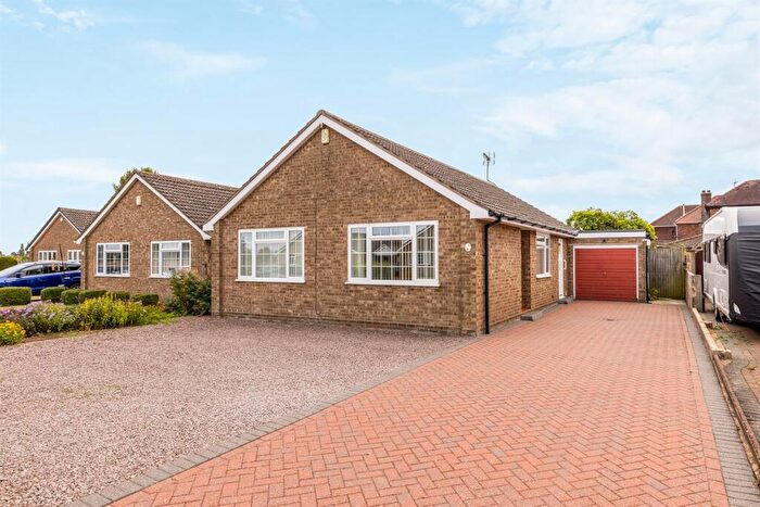 3 Bedroom Bungalow For Sale In The Moorings, PE21