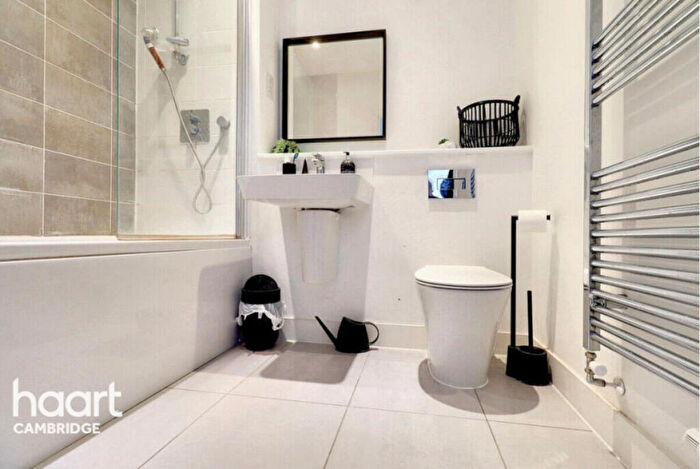 2 Bedroom Apartment To Rent In Hobson Avenue, Cambridge, CB2