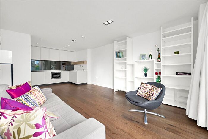 1 Bedroom Flat For Sale In Wharf Road, London, N1