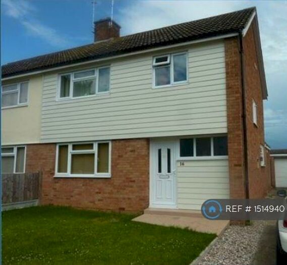 3 Bedroom Semi-Detached House To Rent In London Road, Wickford, SS12