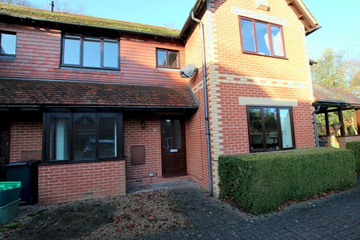 2 Bedroom Terraced House To Rent In Laneswood, Mortimer, Reading, RG7