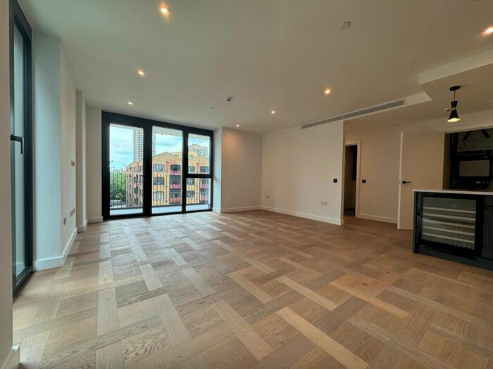 2 Bedroom Apartment To Rent In Merino Gardens, London, E1W