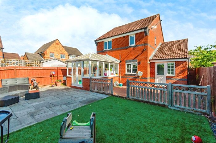 3 Bedroom Detached House For Sale In Whitethorn Close, Hednesford, Cannock, Staffordshire, WS12