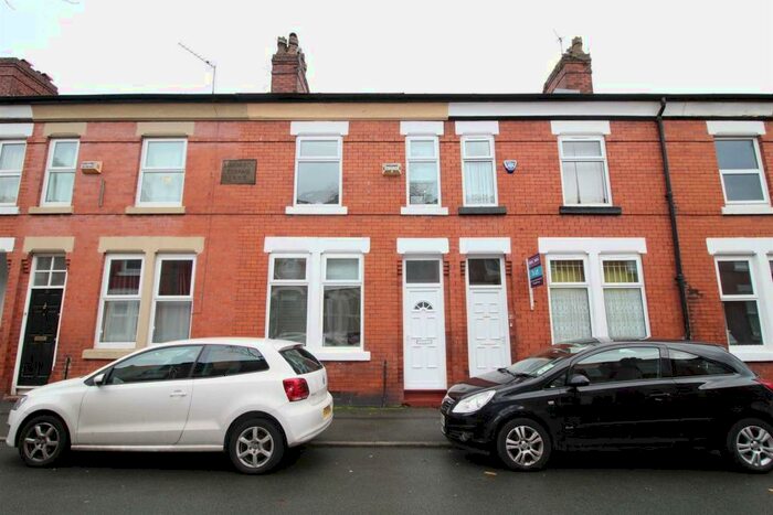 4 Bedroom Private Hall To Rent In Albion Road, Fallowfield, M14