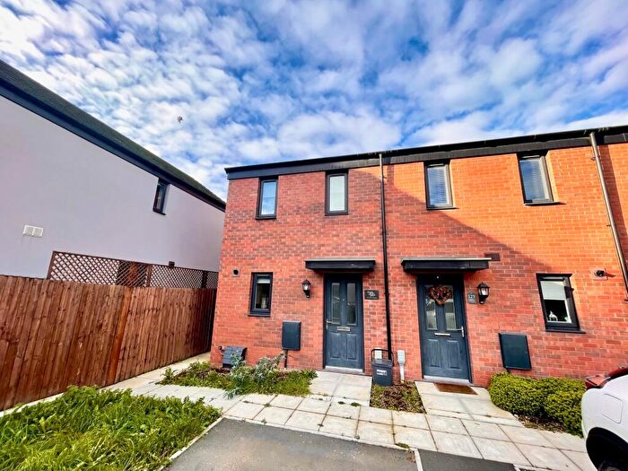 2 Bedroom House To Rent In Ffordd Y Dociau, Barry, CF62