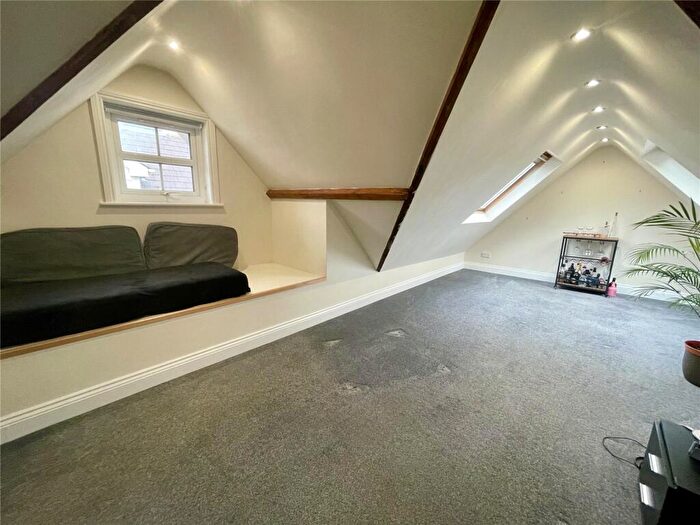 2 Bedroom Apartment To Rent In Campbell Road, Bournemouth, Dorset, BH1