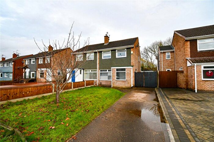 3 Bedroom Semi Detached House For Sale In Brookhurst Avenue, Bromborough, Wirral, CH63