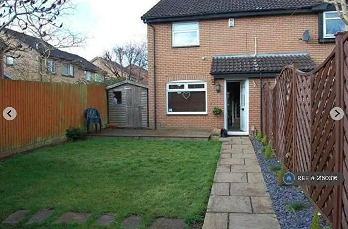 3 Bedroom Semi-Detached House To Rent In Auburn Avenue, Longwell Green, Bristol, BS30