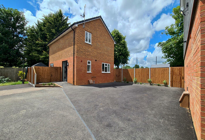 3 Bedroom Detached House To Rent In Kentish Mews, New Road, Ditton, Kent, ME20