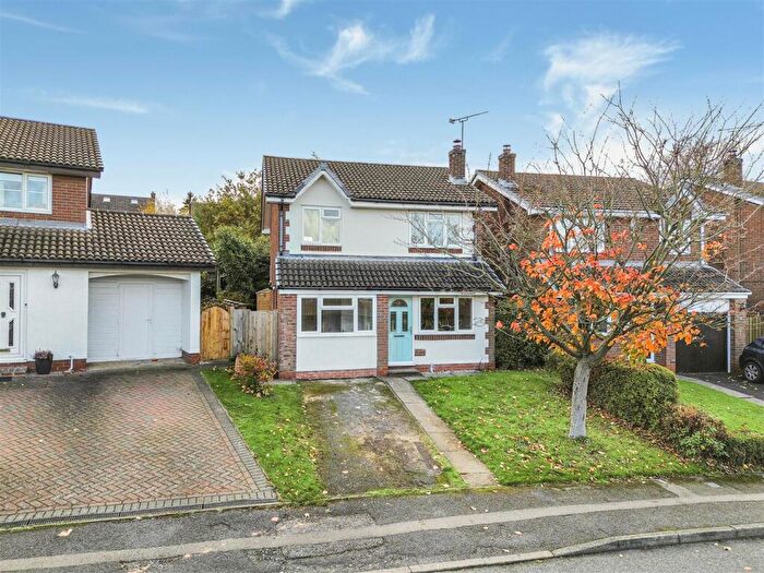 4 Bedroom Detached House For Sale In Greenway, Braunston, NN11