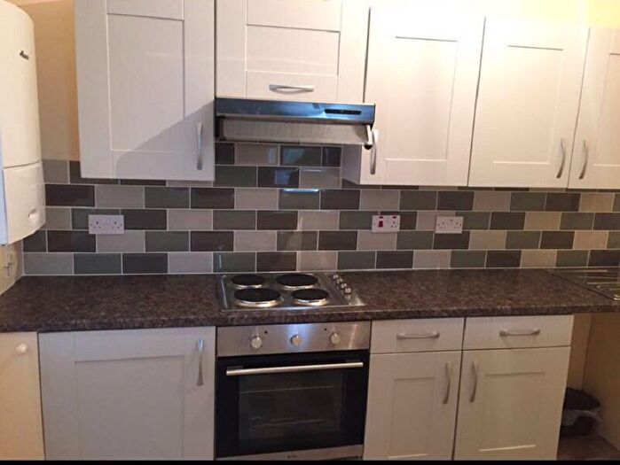 1 Bedroom Flat To Rent In King Street, Llandeilo, Carmarthenshire., SA19