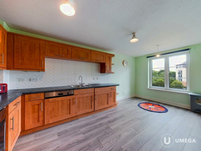 2 Bedroom Flat To Rent In Powderhall Rigg, Powderhall, Edinburgh, EH7