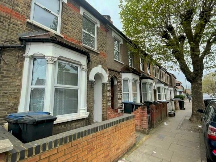 3 Bedroom Terraced House To Rent In Town Road, Edmonton, London, N9