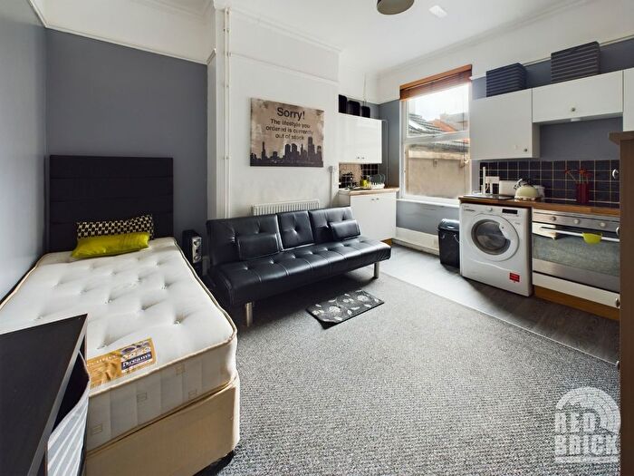 1 Bedroom Studio To Rent In Coundon Street, Coventry, CV1