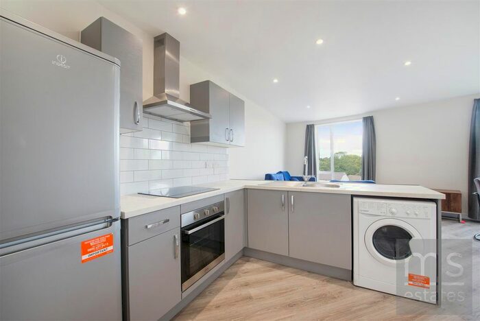 2 Bedroom Flat To Rent In The Curve, Gregory Street, Lenton, Nottingham, NG7