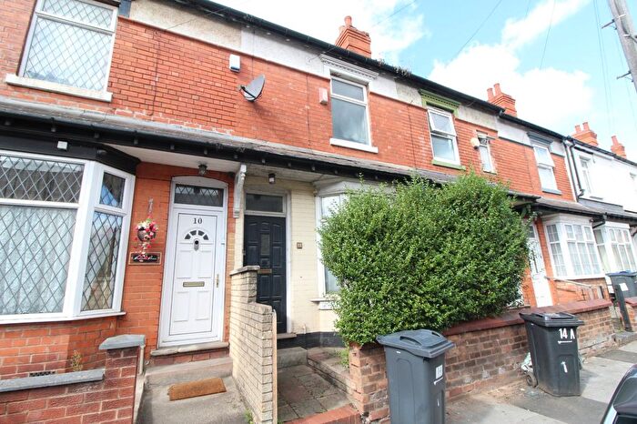 2 Bedroom Terraced House For Sale In Roma Road, Birmingham, West Midlands, B11