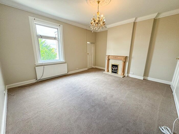 3 Bedroom Flat To Rent In Eskview Terrace, Musselburgh, East Lothian, EH21