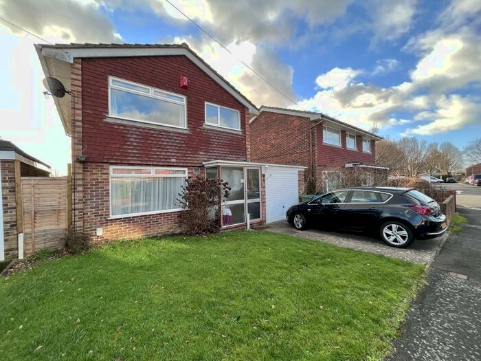3 Bedroom Detached House To Rent In Peartree Close, Stubbington, PO14