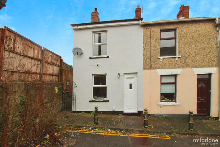 2 Bedroom End Of Terrace House To Rent In King John Street, Old Town, Swindon, SN1