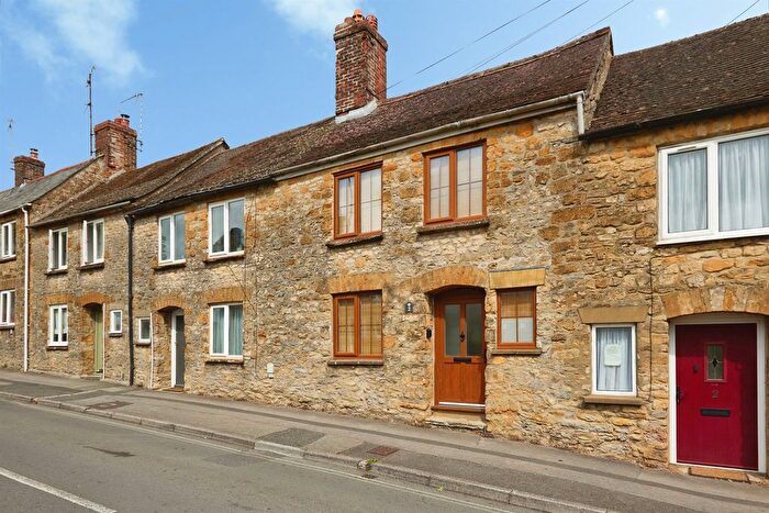 1 Bedroom Cottage For Sale In Lenthay Road, Sherborne, DT9