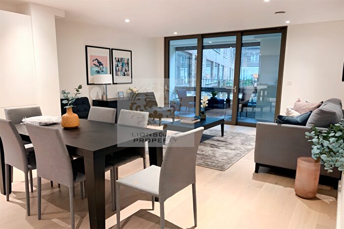 2 Bedroom Apartment To Rent In Wentworth Street, E1
