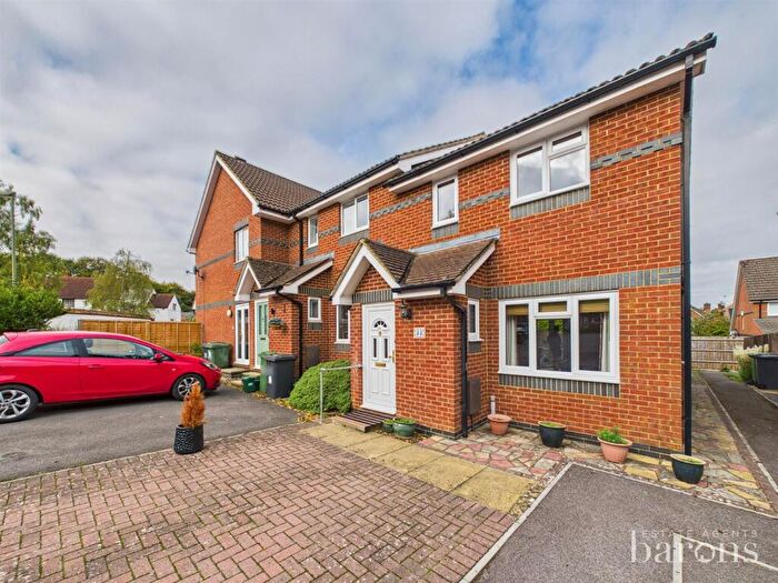 3 Bedroom Semi-Detached House For Sale In Birches Crest, Hatch Warren, Basingstoke, RG22