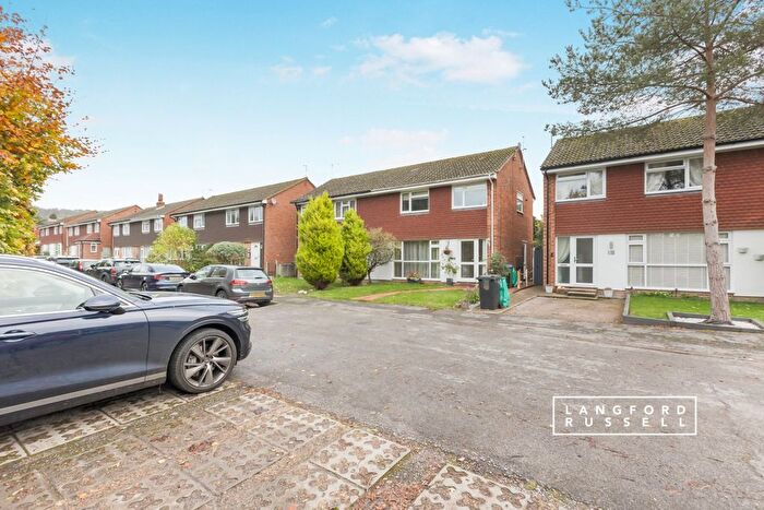 3 Bedroom Semi-Detached House To Rent In Brookfield, Kemsing, Sevenoaks, TN15